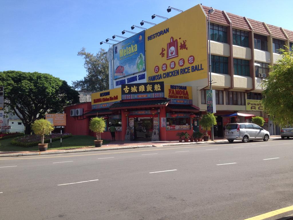 Famosa Homestay Malacca Екстер'єр фото